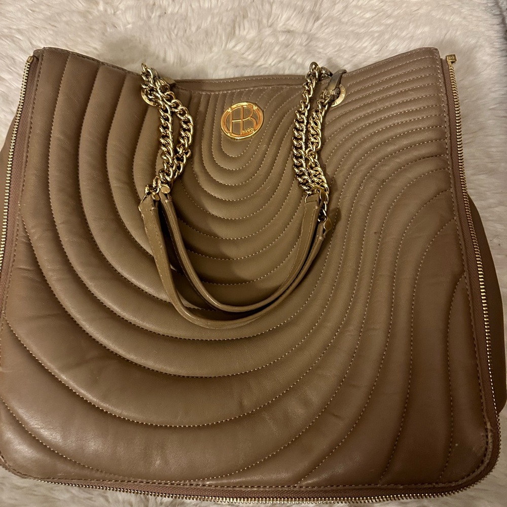 HENRI BENDEL #7 Expandable Quilted Leather Tote Tan Beige Bag